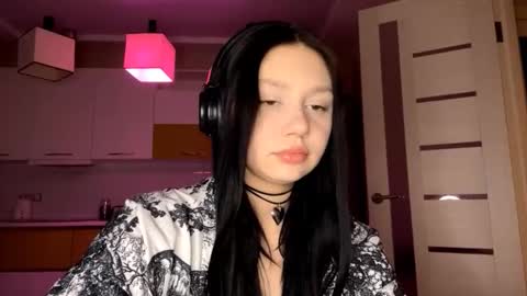 Jeane online show from 12/17/25, 03:18