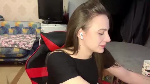 Snapshot of jeanettefrey chatting on 02/15/26, 03:20 Alice online show from 02/15/26, 03:20