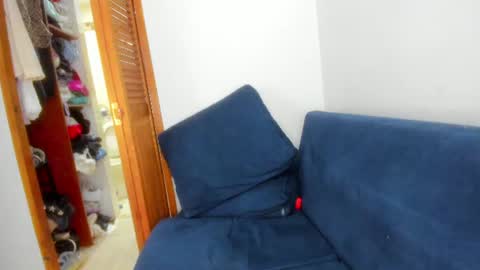 Snapshot of jeann_alex chatting on 07/15/26, 10:15 Jean alex online show from 07/15/26, 10:15