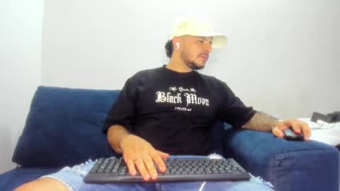 Snapshot of jeann_alex chatting on 07/31/26, 05:07 Jean alex online show from 07/31/26, 05:07