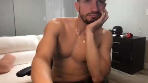 jeanwhitebianco online show from 11/01/25, 11:40