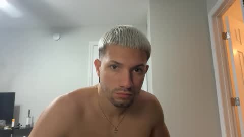 Snapshot of jeanwhitebianco chatting on 06/02/26, 04:31 jeanwhitebianco online show from 06/02/26, 04:31