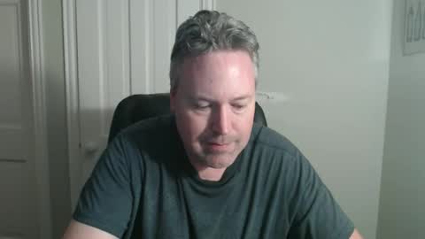 JE online show from 11/07/25, 03:06