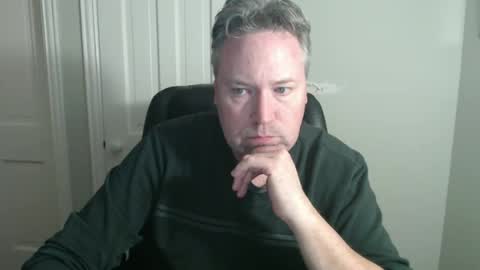 JE online show from 11/30/25, 04:27