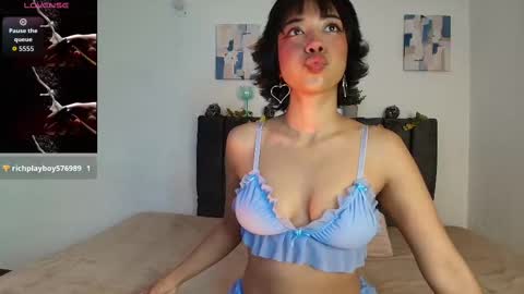 Jedah online show from 11/23/25, 08:19