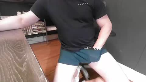 Snapshot of jedge4404 chatting on 02/05/25, 08:14 jedge4404 online show from 02/05/25, 08:14