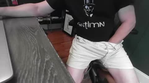 Snapshot of jedge4404 chatting on 11/02/25, 04:20 jedge4404 online show from 11/02/25, 04:20