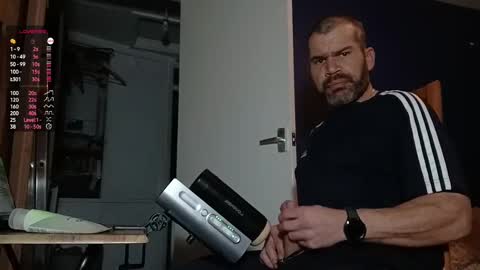 Snapshot of jediknight2 chatting on 01/01/25, 09:41 Matt online show from 01/01/25, 09:41