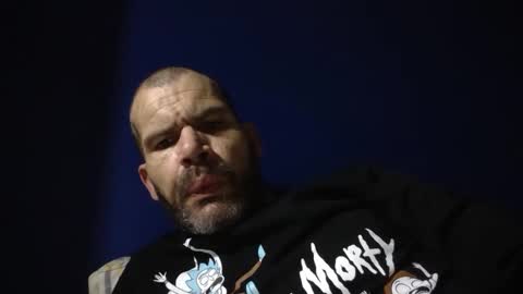 Snapshot of jediknight2 chatting on 01/04/25, 01:31 Matt online show from 01/04/25, 01:31