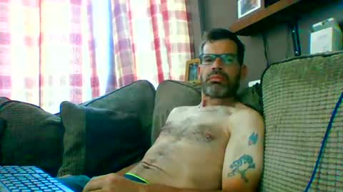 Snapshot of jediknight2 chatting on 07/25/26, 10:02 Matt online show from 07/25/26, 10:02