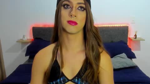  ashley   online show from 02/14/25, 08:10