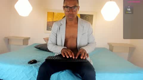 Snapshot of jeffrey_cottom chatting on 02/17/25, 01:21 Jeff online show from 02/17/25, 01:21