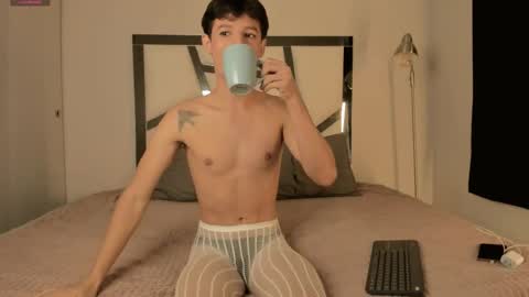 jei_7m online show from 02/04/26, 10:21