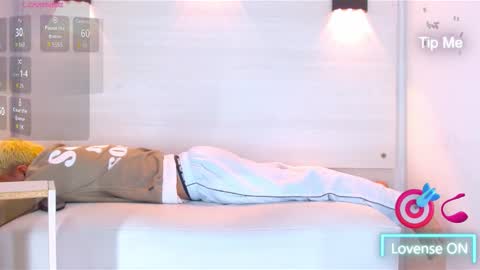 Snapshot of jeic_18 chatting on 09/29/25, 11:53 jeic 18 online show from 09/29/25, 11:53