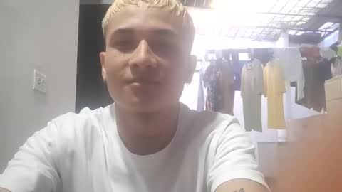 Snapshot of jeic_18 chatting on 10/04/25, 08:51 jeic 18 online show from 10/04/25, 08:51