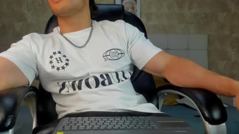 jeicob gagnon online show from 09/14/25, 12:32