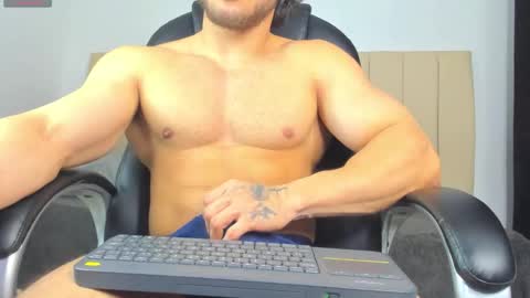 jeicob gagnon online show from 04/19/26, 08:24