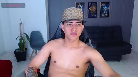 Snapshot of jeipyhot21_ chatting on 11/11/25, 11:27 jeipyhot21_ online show from 11/11/25, 11:27