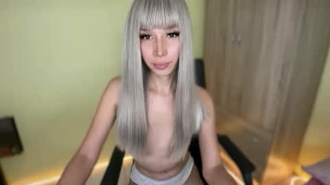 Snapshot of jejebels chatting on 02/05/26, 10:58 JEM3 online show from 02/05/26, 10:58