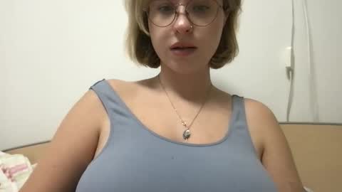 Inna  online show from 10/05/25, 12:03