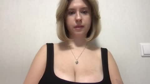 Inna  online show from 11/25/25, 07:41