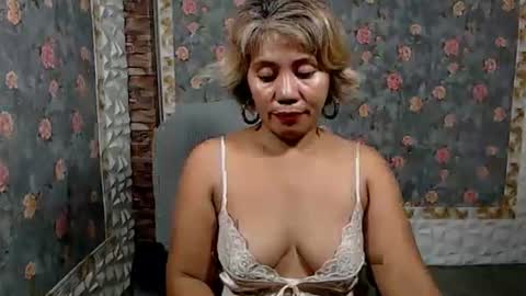 Snapshot of jemm36 chatting on 12/21/24, 11:44 Jem online show from 12/21/24, 11:44