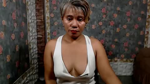 Snapshot of jemm36 chatting on 01/11/25, 02:52 Jem online show from 01/11/25, 02:52