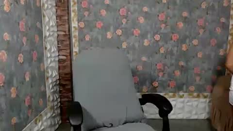 Snapshot of jemm36 chatting on 01/12/25, 03:28 Jem online show from 01/12/25, 03:28