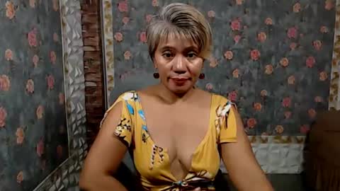 Snapshot of jemm36 chatting on 01/13/25, 12:35 Jem online show from 01/13/25, 12:35