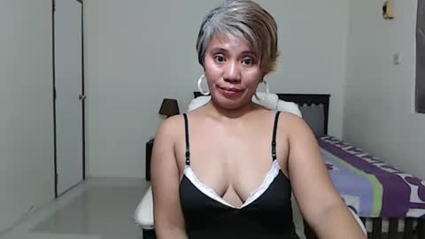 Snapshot of jemm36 chatting on 02/20/25, 06:24 Jem online show from 02/20/25, 06:24