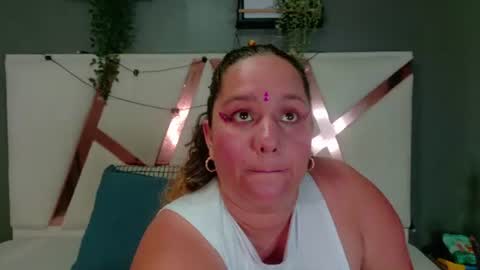 Snapshot of jenacooper__ chatting on 06/15/26, 12:13 Jena online show from 06/15/26, 12:13
