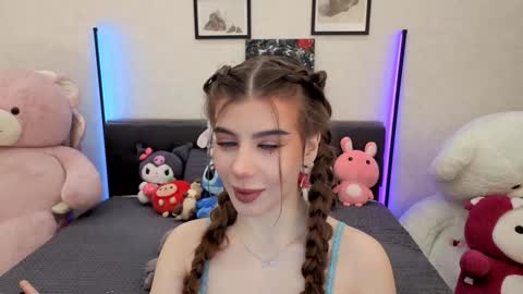 Dolly online show from 11/16/25, 01:17