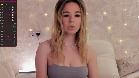 EvaSileZ online show from 10/10/25, 03:16