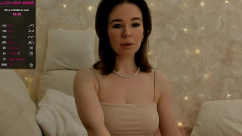 EvaSileZ online show from 04/14/26, 01:55