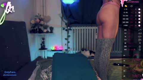 Snapshot of jeniferlovex chatting on 02/09/25, 04:25 jeniferlovex online show from 02/09/25, 04:25