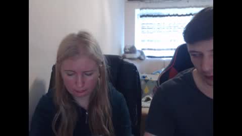 JenisAndPeter online show from 05/15/26, 07:48
