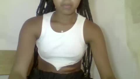 Snapshot of jenisca123 chatting on 02/19/26, 10:33 jenisca123 online show from 02/19/26, 10:33