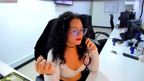 jenn online show from 11/22/25, 10:31