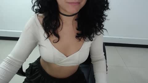 jenn online show from 01/08/26, 05:15