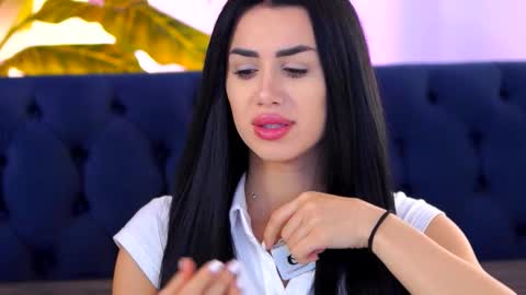 jenna_day online show from 11/03/25, 10:16