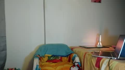  Isabella  online show from 01/09/26, 03:53