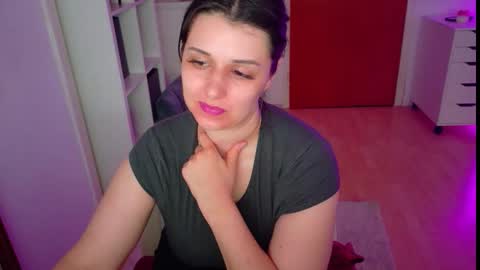 jennasxy19 online show from 10/07/25, 10:34