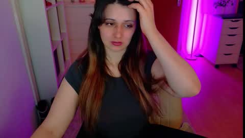 jennasxy19 online show from 11/26/25, 06:09