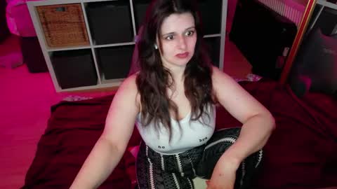 Snapshot of jenna_sxy19 chatting on 05/18/26, 02:12 jennasxy19 online show from 05/18/26, 02:12