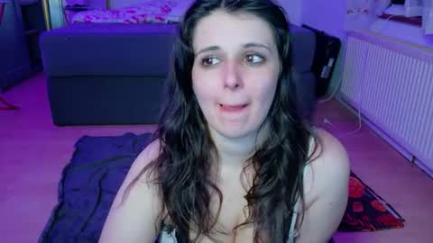 Snapshot of jenna_sxy19 chatting on 07/10/26, 08:44 jennasxy19 online show from 07/10/26, 08:44
