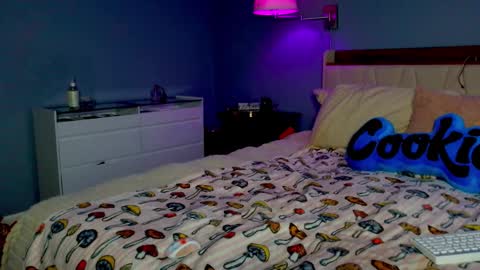 Jenna J. Morrison online show from 03/03/26, 12:06