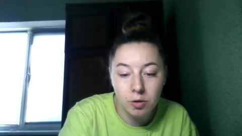 Snapshot of jennamolberty chatting on 05/22/26, 03:17 JennaMolberty online show from 05/22/26, 03:17