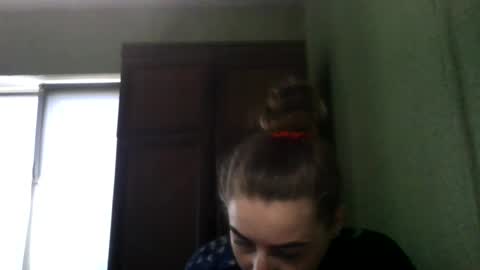 Snapshot of jennamolbertyy chatting on 06/25/26, 02:43 JennaMolbertyy online show from 06/25/26, 02:43