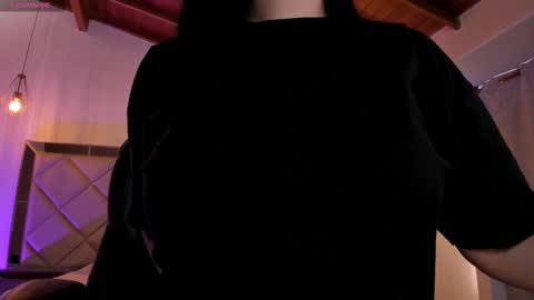 Snapshot of jennaolson chatting on 03/06/25, 06:05 Jenna Olson online show from 03/06/25, 06:05