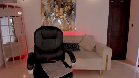 Jenna Olson  online show from 02/26/26, 06:40